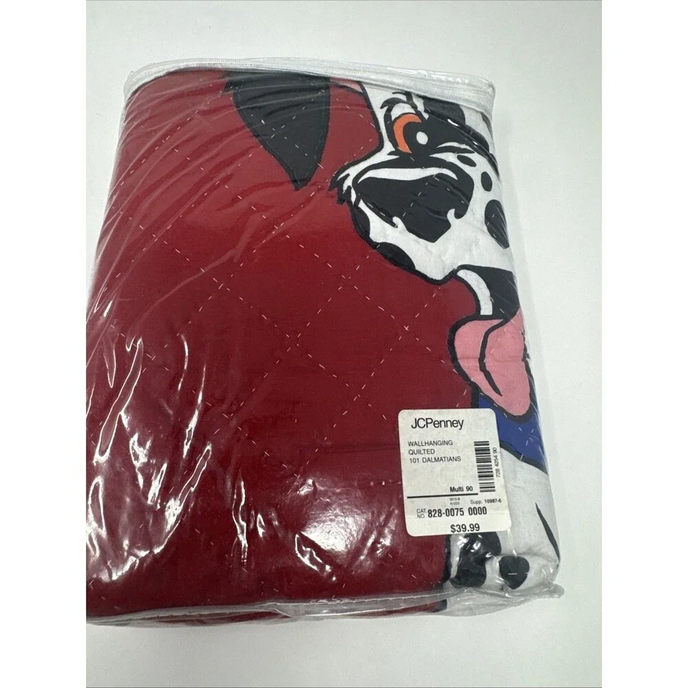 NEW Disney 101 Dalmations Bedroom Wall Hanging Patchwork vintage 30x40 inches